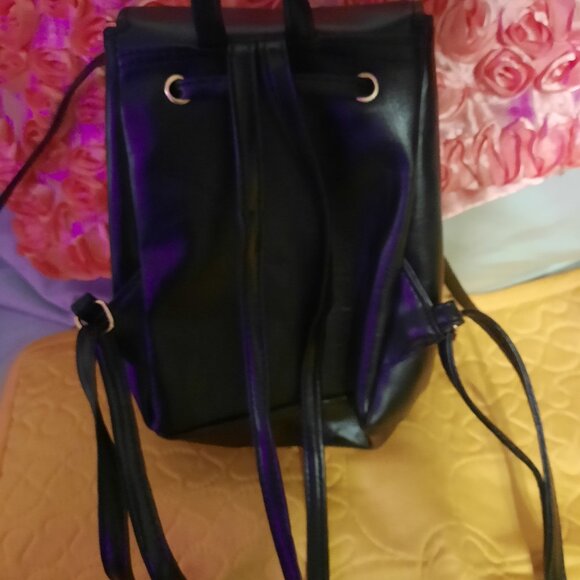 Mini backpack - Picture 2 of 3